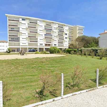Royan - Pleine Vue Mer Pour Cet Appartement Classe 2 Etoiles - Les Tamaris Luaran gambar