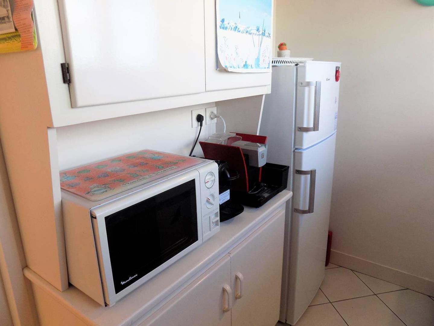 Royan - Pleine Vue Mer Pour Cet Appartement Classe 2 Etoiles - Les Tamaris Luaran gambar