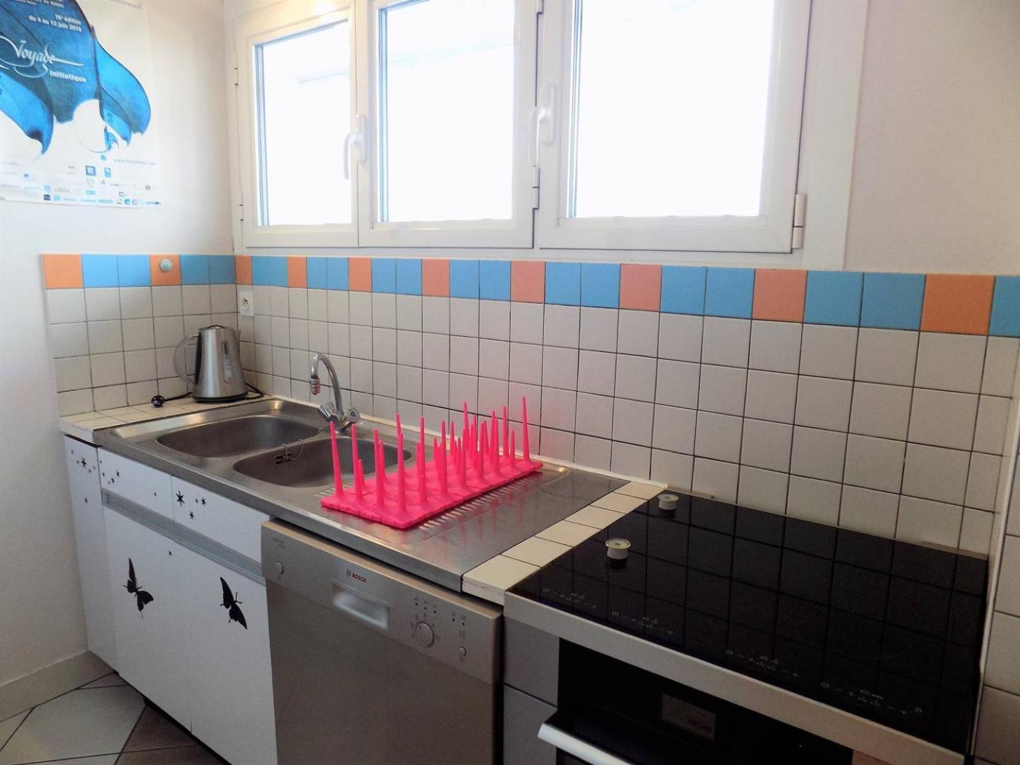 Royan - Pleine Vue Mer Pour Cet Appartement Classe 2 Etoiles - Les Tamaris Luaran gambar