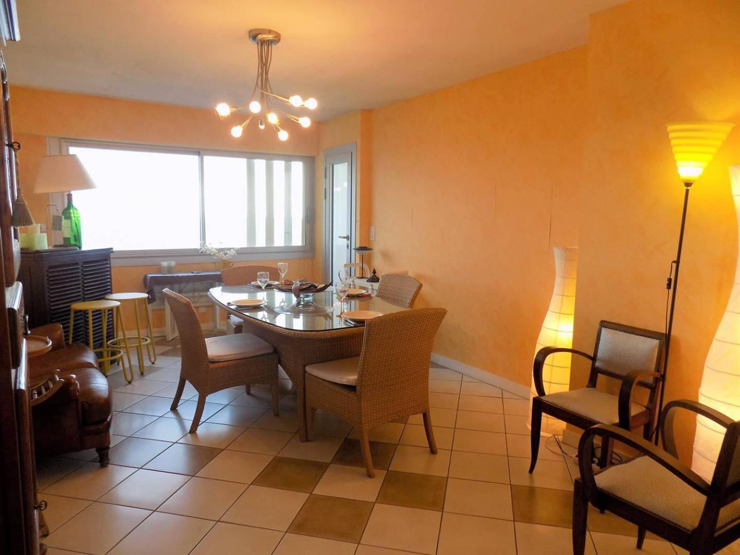 Royan - Pleine Vue Mer Pour Cet Appartement Classe 2 Etoiles - Les Tamaris Luaran gambar